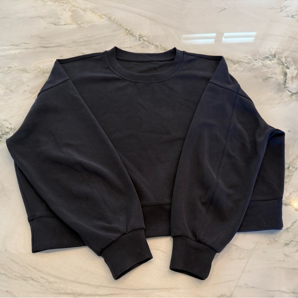 Lululemon soft stream sweatshirt